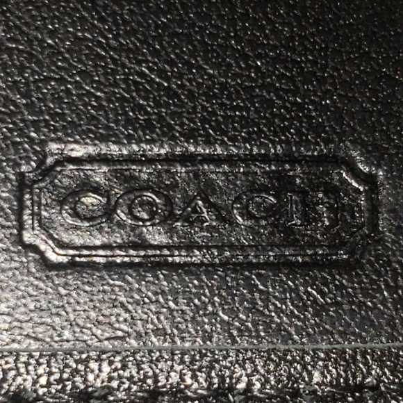 Coach checkbook wallet - Picture 2 of 3